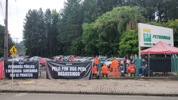 WhatsApp Image 2025-12-15 at 08.16.30 WhatsApp Image 2025-12-15 at 08.16.30