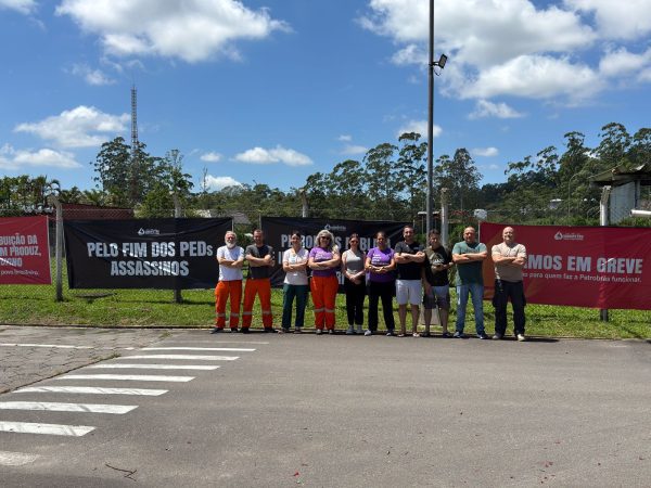 WhatsApp Image 2025-12-15 at 10.47.49 (1) WhatsApp Image 2025-12-15 at 10.47.49 (1)