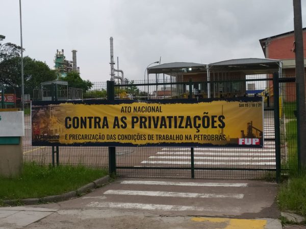 Luta contra as privatizações durante o governo Bolsonaro Luta contra as privatizações durante o governo Bolsonaro