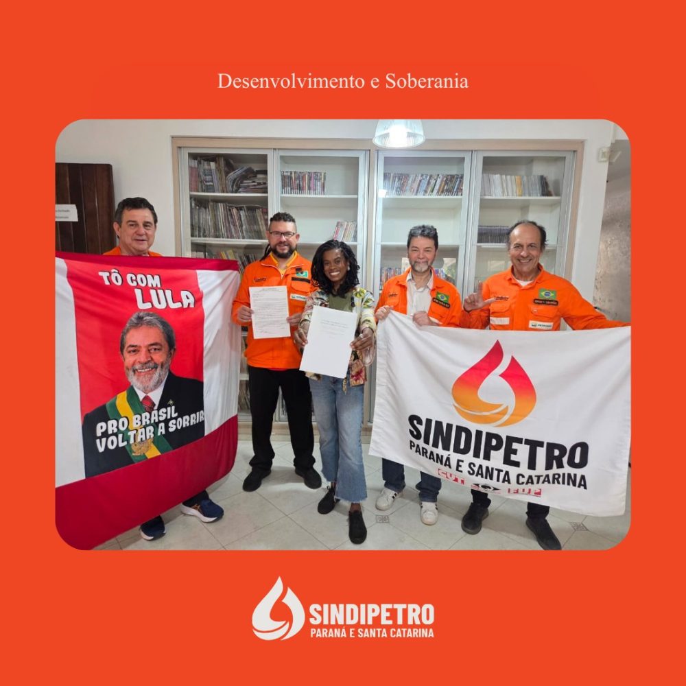 Assinatur da carta-compromisso por Carol Dartora